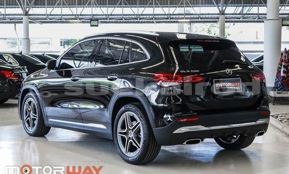 Buy Used Mercedes-Benz GLA-klasse Black Car in Bangkok in Bangkok Buy Used Mercedes-Benz GLA-klasse Black Car in Bangkok in Bangkok