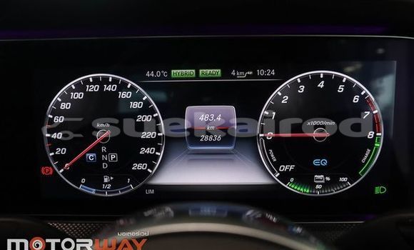 ซื้อ รถมือสอง Mercedes-Benz E-Classe สีดำ รถยนต์ ใน %{เมือง} ใน กรุงเทพมหานคร ซื้อ รถมือสอง Mercedes-Benz E-Classe สีดำ รถยนต์ ใน %{เมือง} ใน กรุงเทพมหานคร