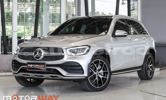 ซื้อ รถมือสอง Mercedes-Benz AMG GLC เงิน รถยนต์ ใน %{เมือง} ใน กรุงเทพมหานคร