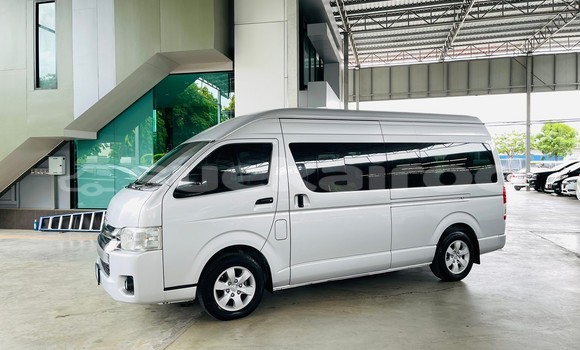 Buy Used Toyota Commuter Silver Car in Bangkok in Bangkok