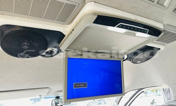 Buy Used Toyota Commuter Silver Car in Bangkok in Bangkok Buy Used Toyota Commuter Silver Car in Bangkok in Bangkok