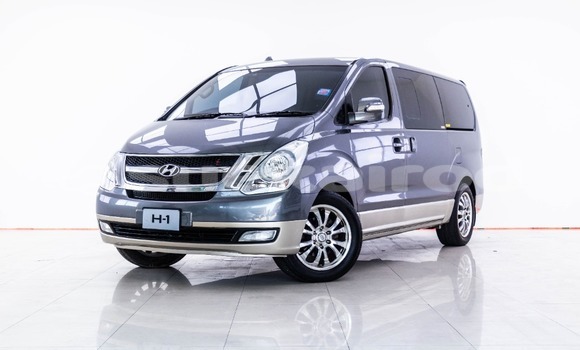 Buy Used Hyundai H1 Other Car in Bangkok in Bangkok