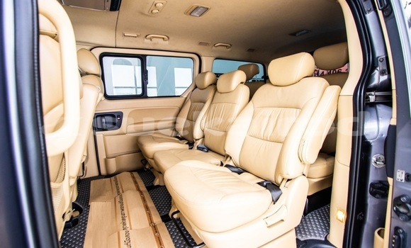 Buy Used Hyundai H1 Other Car in Bangkok in Bangkok Buy Used Hyundai H1 Other Car in Bangkok in Bangkok