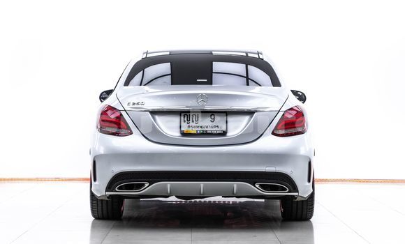 ซื้อ รถมือสอง Mercedes-Benz C250 coupe ขาว รถยนต์ ใน %{เมือง} ใน กรุงเทพมหานคร ซื้อ รถมือสอง Mercedes-Benz C250 coupe ขาว รถยนต์ ใน %{เมือง} ใน กรุงเทพมหานคร