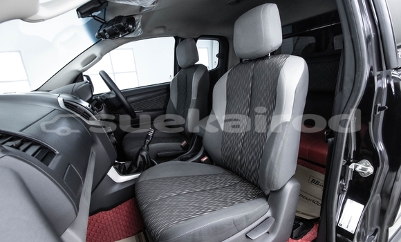 Buy Used Chevrolet Colorado Black Car in Bangkok in Bangkok Buy Used Chevrolet Colorado Black Car in Bangkok in Bangkok