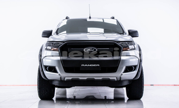 ซื้อ รถมือสอง Ford Ranger เงิน รถยนต์ ใน %{เมือง} ใน กรุงเทพมหานคร ซื้อ รถมือสอง Ford Ranger เงิน รถยนต์ ใน %{เมือง} ใน กรุงเทพมหานคร