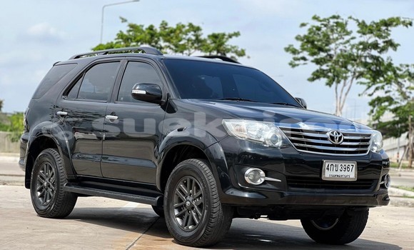 ซื้อ รถมือสอง Toyota Fortuner สีดำ รถยนต์ ใน %{เมือง} ใน กรุงเทพมหานคร ซื้อ รถมือสอง Toyota Fortuner สีดำ รถยนต์ ใน %{เมือง} ใน กรุงเทพมหานคร