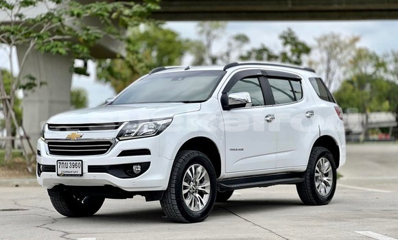 ซื้อ รถมือสอง Chevrolet TrailBlazer ขาว รถยนต์ ใน %{เมือง} ใน กรุงเทพมหานคร