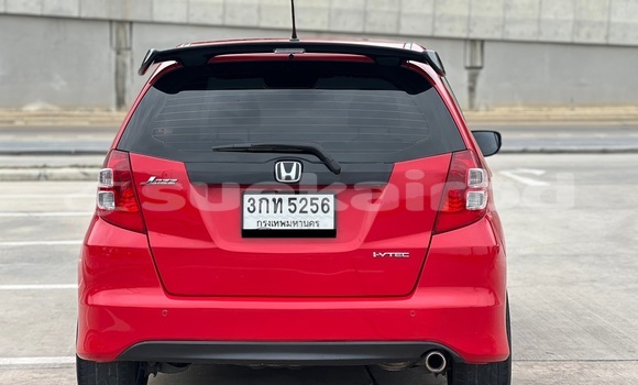 ซื้อ รถมือสอง Honda Jazz สีแดง รถยนต์ ใน %{เมือง} ใน กรุงเทพมหานคร ซื้อ รถมือสอง Honda Jazz สีแดง รถยนต์ ใน %{เมือง} ใน กรุงเทพมหานคร