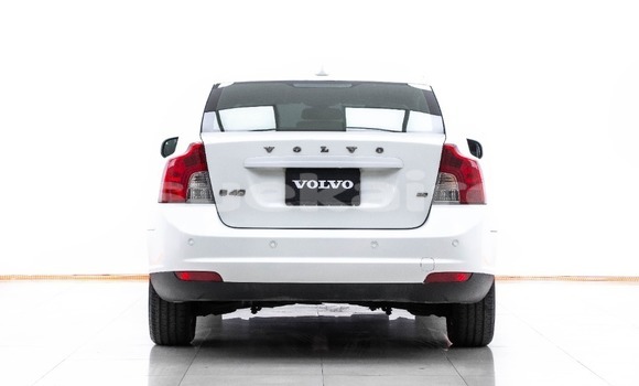 ซื้อ รถมือสอง Volvo S40 ขาว รถยนต์ ใน %{เมือง} ใน กรุงเทพมหานคร ซื้อ รถมือสอง Volvo S40 ขาว รถยนต์ ใน %{เมือง} ใน กรุงเทพมหานคร