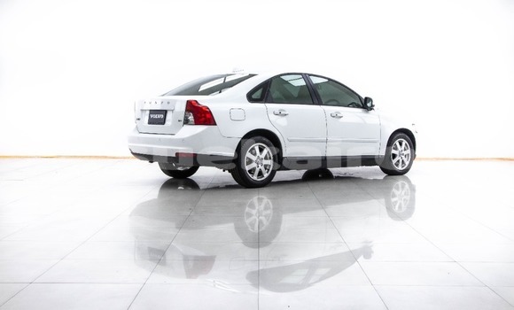 ซื้อ รถมือสอง Volvo S40 ขาว รถยนต์ ใน %{เมือง} ใน กรุงเทพมหานคร ซื้อ รถมือสอง Volvo S40 ขาว รถยนต์ ใน %{เมือง} ใน กรุงเทพมหานคร