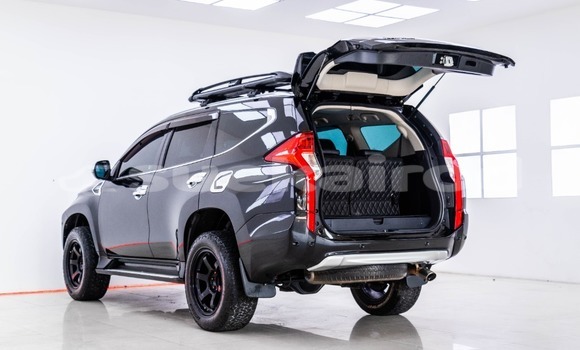 ซื้อ รถมือสอง Mitsubishi Pajero Sport สีดำ รถยนต์ ใน %{เมือง} ใน กรุงเทพมหานคร ซื้อ รถมือสอง Mitsubishi Pajero Sport สีดำ รถยนต์ ใน %{เมือง} ใน กรุงเทพมหานคร
