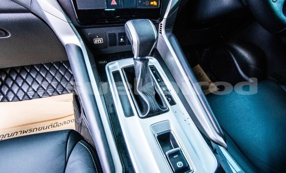 ซื้อ รถมือสอง Mitsubishi Pajero Sport สีดำ รถยนต์ ใน %{เมือง} ใน กรุงเทพมหานคร ซื้อ รถมือสอง Mitsubishi Pajero Sport สีดำ รถยนต์ ใน %{เมือง} ใน กรุงเทพมหานคร