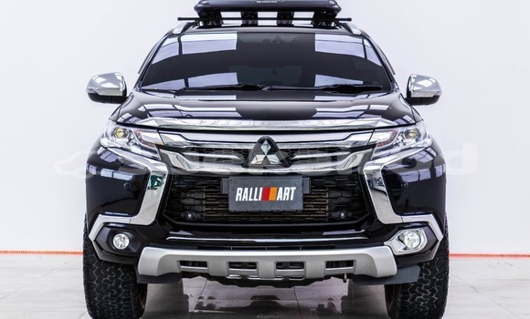 ซื้อ รถมือสอง Mitsubishi Pajero Sport สีดำ รถยนต์ ใน %{เมือง} ใน กรุงเทพมหานคร ซื้อ รถมือสอง Mitsubishi Pajero Sport สีดำ รถยนต์ ใน %{เมือง} ใน กรุงเทพมหานคร