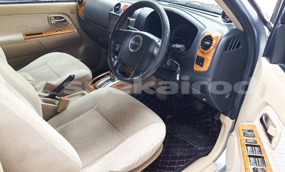 Buy Used Isuzu MU-7 Other Car in Bangkok in Bangkok Buy Used Isuzu MU-7 Other Car in Bangkok in Bangkok