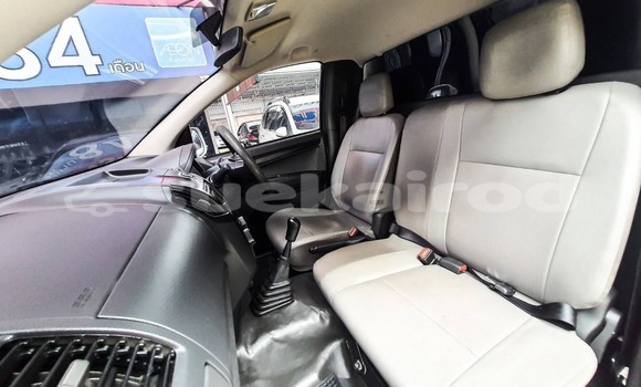 Buy Used Isuzu D-Max White Car in Bangkok in Bangkok Buy Used Isuzu D-Max White Car in Bangkok in Bangkok