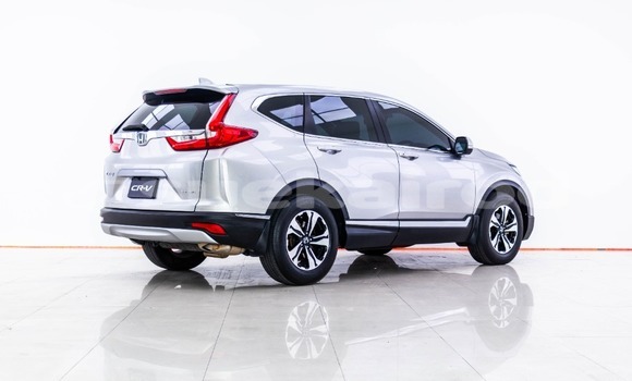 ซื้อ รถมือสอง Honda CR–V เงิน รถยนต์ ใน %{เมือง} ใน กรุงเทพมหานคร ซื้อ รถมือสอง Honda CR–V เงิน รถยนต์ ใน %{เมือง} ใน กรุงเทพมหานคร