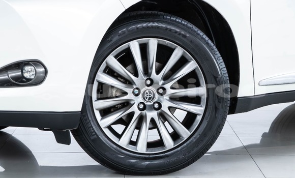 Buy Used Toyota Harrier White Car in Bangkok in Bangkok Buy Used Toyota Harrier White Car in Bangkok in Bangkok
