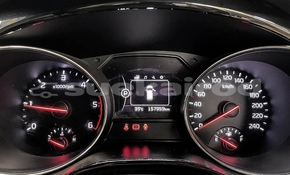 Buy Used Kia Carnival White Car in Bangkok in Bangkok Buy Used Kia Carnival White Car in Bangkok in Bangkok