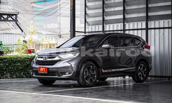 ซื้อ รถมือสอง Honda CR-V อื่น ๆ รถยนต์ ใน %{เมือง} ใน กรุงเทพมหานคร