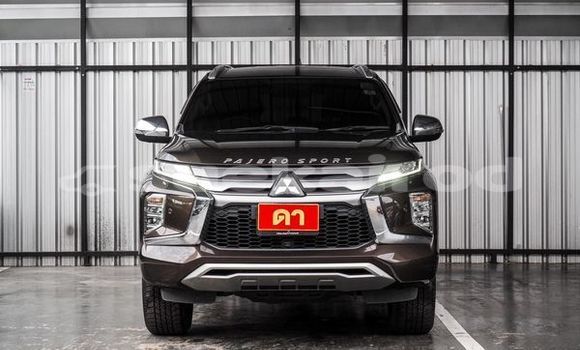 ซื้อ รถมือสอง Mitsubishi Pajero สีน้ำตาล รถยนต์ ใน %{เมือง} ใน กรุงเทพมหานคร ซื้อ รถมือสอง Mitsubishi Pajero สีน้ำตาล รถยนต์ ใน %{เมือง} ใน กรุงเทพมหานคร