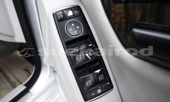 Buy Used Mercedes-Benz C-Classe White Car in Bangkok in Bangkok Buy Used Mercedes-Benz C-Classe White Car in Bangkok in Bangkok