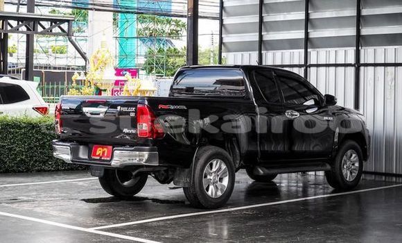 ซื้อ รถมือสอง Toyota Hiluxe Revo สีดำ รถยนต์ ใน %{เมือง} ใน กรุงเทพมหานคร ซื้อ รถมือสอง Toyota Hiluxe Revo สีดำ รถยนต์ ใน %{เมือง} ใน กรุงเทพมหานคร
