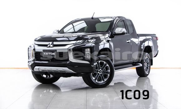 Buy Used Mitsubishi Triton White Car in Bangkok in Bangkok Buy Used Mitsubishi Triton White Car in Bangkok in Bangkok