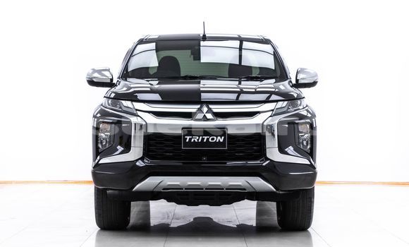 Buy Used Mitsubishi Triton White Car in Bangkok in Bangkok Buy Used Mitsubishi Triton White Car in Bangkok in Bangkok