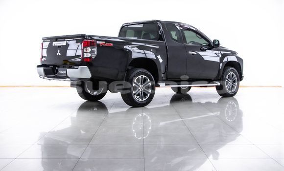 Buy Used Mitsubishi Triton White Car in Bangkok in Bangkok Buy Used Mitsubishi Triton White Car in Bangkok in Bangkok