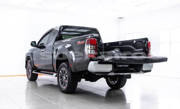 Buy Used Mitsubishi Triton White Car in Bangkok in Bangkok Buy Used Mitsubishi Triton White Car in Bangkok in Bangkok