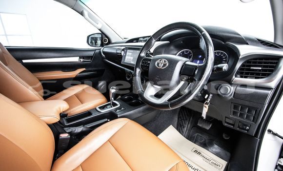 Buy Used Toyota Hiluxe Revo White Car in Bangkok in Bangkok Buy Used Toyota Hiluxe Revo White Car in Bangkok in Bangkok