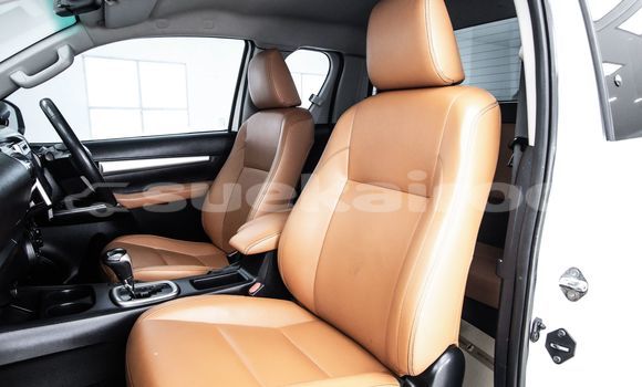 Buy Used Toyota Hiluxe Revo White Car in Bangkok in Bangkok Buy Used Toyota Hiluxe Revo White Car in Bangkok in Bangkok