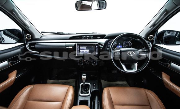 Buy Used Toyota Hiluxe Revo White Car in Bangkok in Bangkok Buy Used Toyota Hiluxe Revo White Car in Bangkok in Bangkok