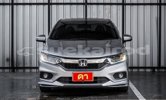 ซื้อ รถมือสอง Honda City เงิน รถยนต์ ใน %{เมือง} ใน กรุงเทพมหานคร ซื้อ รถมือสอง Honda City เงิน รถยนต์ ใน %{เมือง} ใน กรุงเทพมหานคร