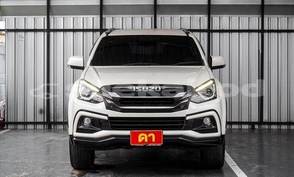 ซื้อ รถมือสอง Isuzu MU-X ขาว รถยนต์ ใน %{เมือง} ใน กรุงเทพมหานคร ซื้อ รถมือสอง Isuzu MU-X ขาว รถยนต์ ใน %{เมือง} ใน กรุงเทพมหานคร