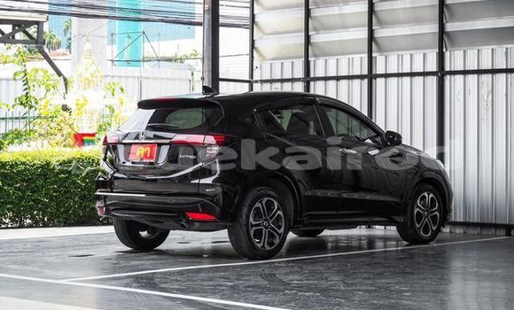 ซื้อ รถมือสอง Honda HR-V สีดำ รถยนต์ ใน %{เมือง} ใน กรุงเทพมหานคร ซื้อ รถมือสอง Honda HR-V สีดำ รถยนต์ ใน %{เมือง} ใน กรุงเทพมหานคร