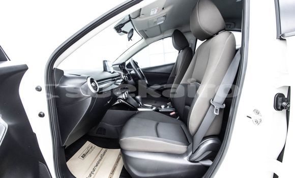 ซื้อ รถมือสอง Mazda 2 ขาว รถยนต์ ใน %{เมือง} ใน กรุงเทพมหานคร ซื้อ รถมือสอง Mazda 2 ขาว รถยนต์ ใน %{เมือง} ใน กรุงเทพมหานคร