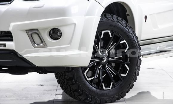 Buy Used Toyota Fortuner White Car in Bangkok in Bangkok Buy Used Toyota Fortuner White Car in Bangkok in Bangkok