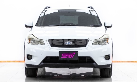 Buy Used Subaru XV White Car in Bangkok in Bangkok Buy Used Subaru XV White Car in Bangkok in Bangkok