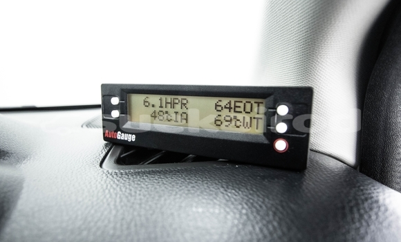 Buy Used Subaru XV White Car in Bangkok in Bangkok Buy Used Subaru XV White Car in Bangkok in Bangkok