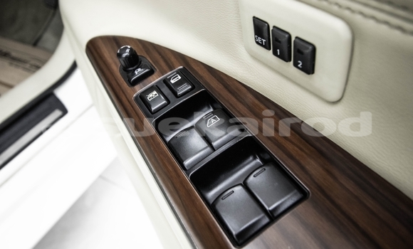 Buy Used Nissan Teana White Car in Bangkok in Bangkok Buy Used Nissan Teana White Car in Bangkok in Bangkok