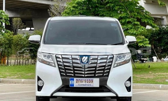 Buy Used Toyota Alphard White Car in Bangkok in Bangkok Buy Used Toyota Alphard White Car in Bangkok in Bangkok