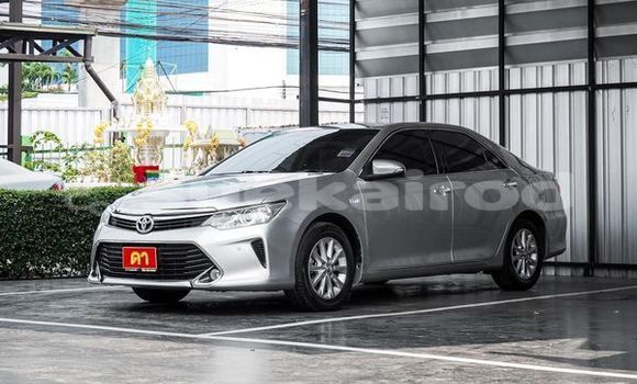 Buy Used Toyota Camry Silver Car in Bangkok in Bangkok