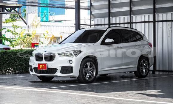 ซื้อ รถมือสอง BMW X1 ขาว รถยนต์ ใน %{เมือง} ใน กรุงเทพมหานคร