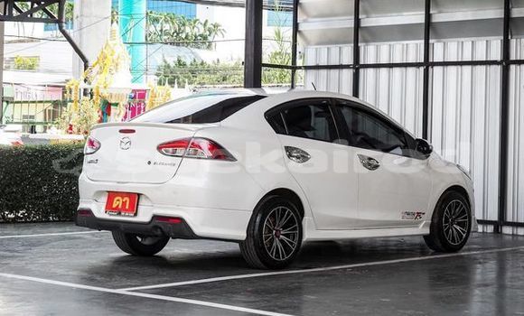 ซื้อ รถมือสอง Mazda Mazda 2 ขาว รถยนต์ ใน %{เมือง} ใน กรุงเทพมหานคร ซื้อ รถมือสอง Mazda Mazda 2 ขาว รถยนต์ ใน %{เมือง} ใน กรุงเทพมหานคร