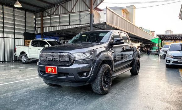 ซื้อ รถมือสอง Ford Ranger สีดำ รถยนต์ ใน %{เมือง} ใน กรุงเทพมหานคร