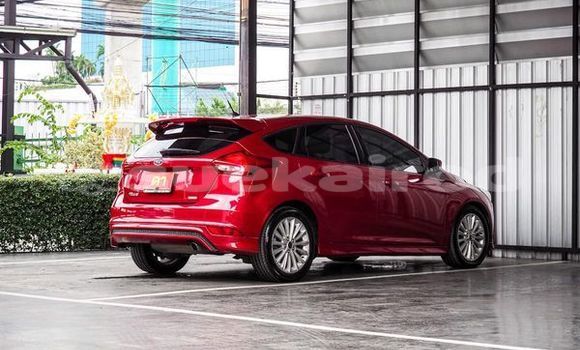 ซื้อ รถมือสอง Ford Focus สีแดง รถยนต์ ใน %{เมือง} ใน กรุงเทพมหานคร ซื้อ รถมือสอง Ford Focus สีแดง รถยนต์ ใน %{เมือง} ใน กรุงเทพมหานคร