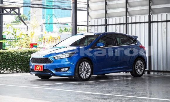 Buy Used Ford Focus Blue Car in Bangkok in Bangkok