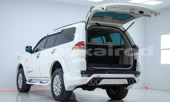 Buy Used Mitsubishi Pajero Sport White Car in Bangkok in Bangkok Buy Used Mitsubishi Pajero Sport White Car in Bangkok in Bangkok